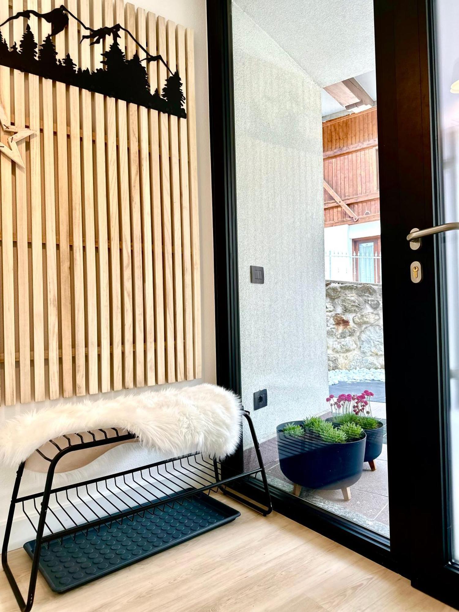 Si Mezzana Home Luaran gambar
