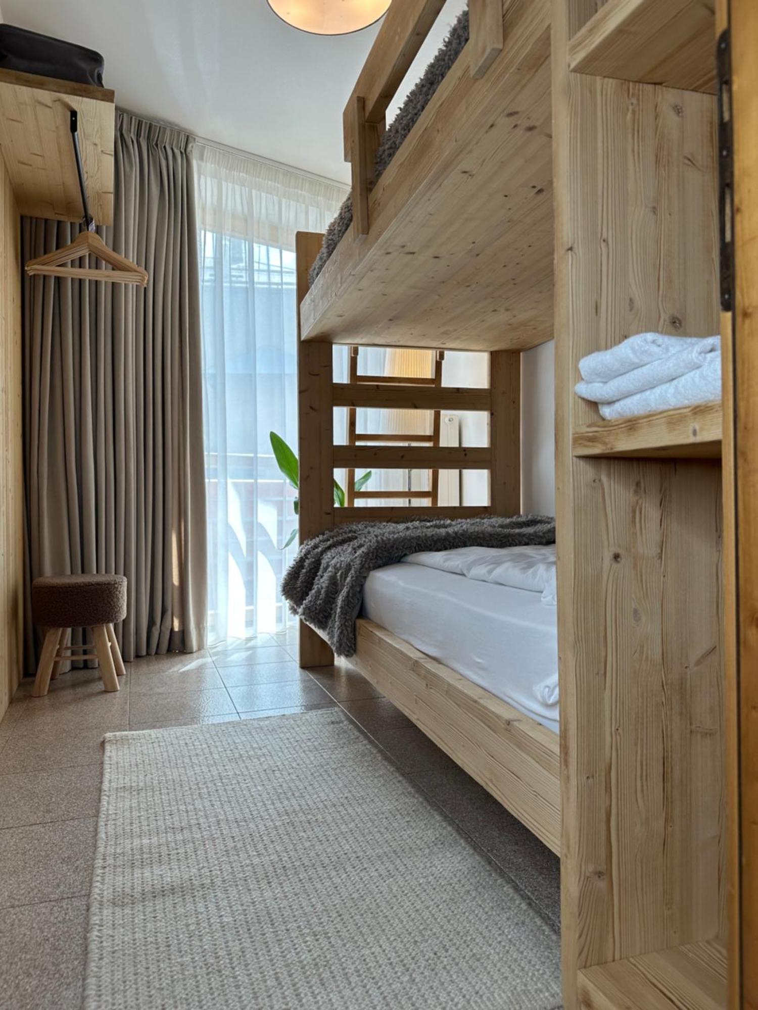 Si Mezzana Home Luaran gambar