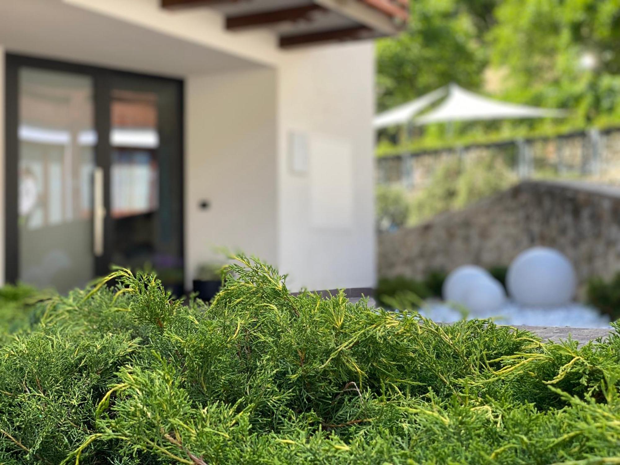 Si Mezzana Home Luaran gambar
