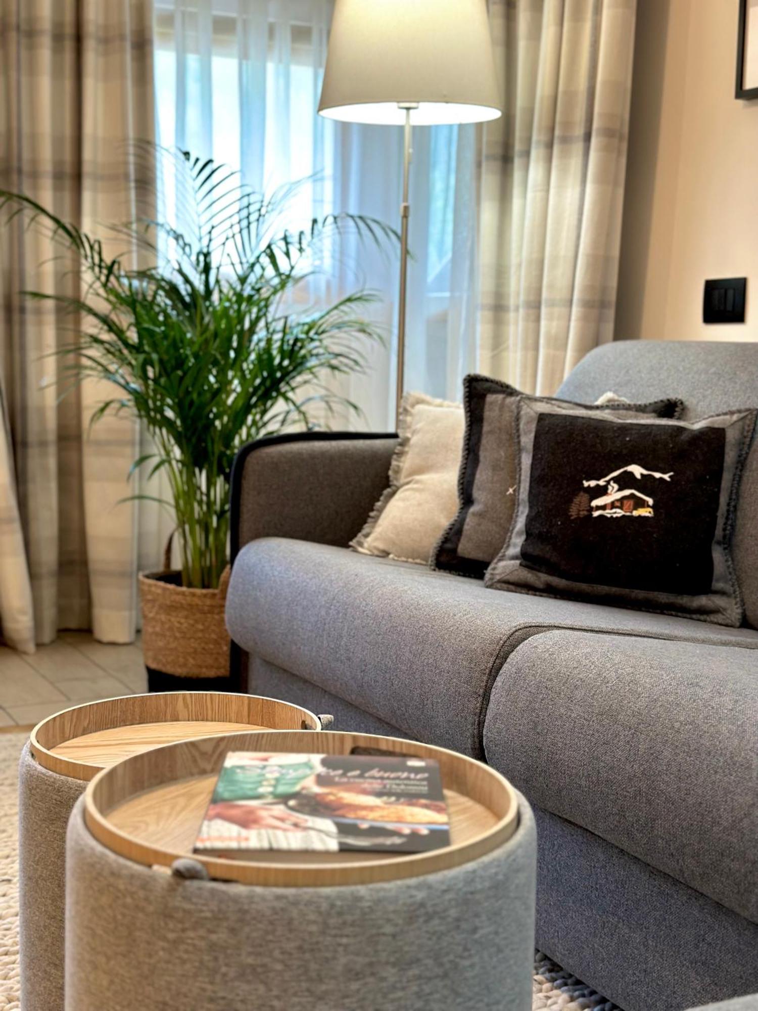 Si Mezzana Home Luaran gambar